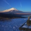山中湖畔明神山よりの富士山絶景