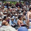 稀勢の里・常陸山像の前で土俵入り