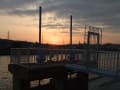 鶴見川土手よりの夕照（江ヶ崎ポンプ場近く）