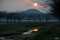 夕陽写景　花立山に沈む夕陽