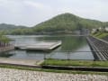 青野ダム記念館からダムを望む