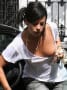 [20]lily allen boob nipple slip 1a.jpg