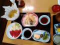刺身と天ぷら盛り合わせ定食です