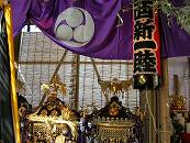 新宿のお祭りの御神輿