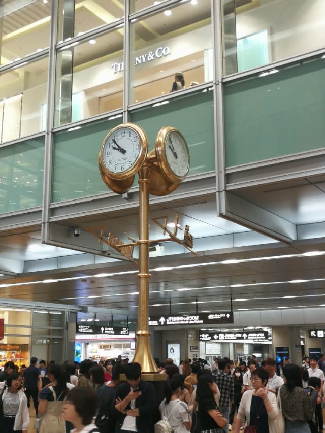 名古屋 駅 金 時計