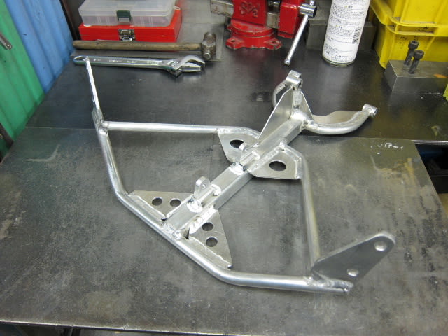 ZX-10 カウルステー製作 - 8FACTORY