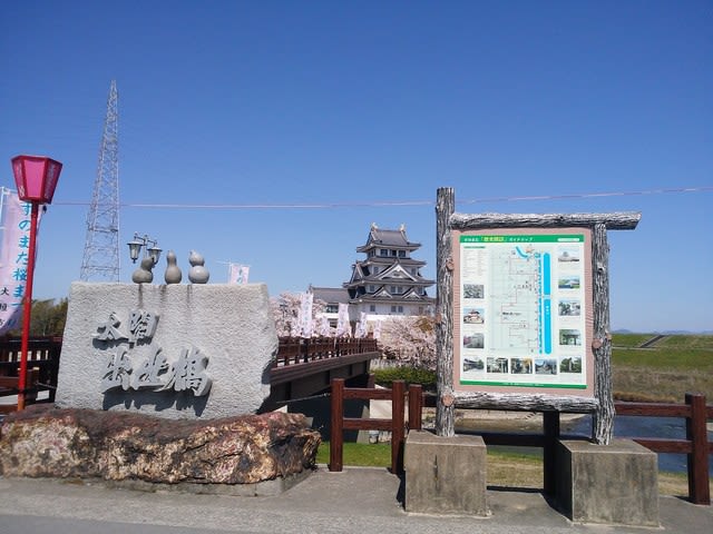 村ちゃんの歴史ぶらり旅 墨俣城桜まつり 岐阜県大垣市墨俣町編 村ちゃんの古城跡散策