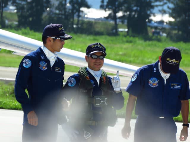 松島基地航空祭 ブルーインパルス dr取って出し 1番機 2番機チームと 川村さん特集 明日はどっちかな 松島基地航空祭 ブルーインパルス dr取って出し 1番機 2番機チームと 川村さん特集 明日はどっちかな