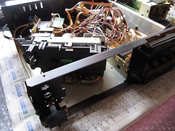 KX-1100HXを修理 - 「 昭和はよかった 」のGGです。 KX-1100HXを修理 - 「 昭和はよかった 」のGGです。