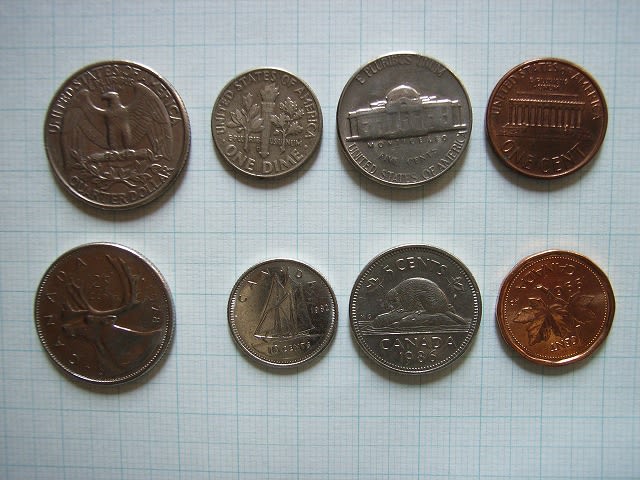 カナダとアメリカのコインは 同じよう 自販機雑感 3 ヤッセンボの七目八目 By 鈴木ジョージ カナダとアメリカのコインは 同じよう 自販機雑感 3 ヤッセンボの七目八目 By 鈴木ジョージ