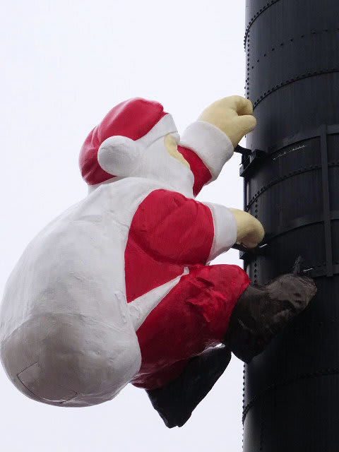 クリスマス 煙突広場のサンタクロース 北海道と九州の風来旅とマイ道楽