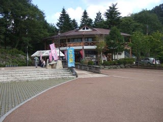 湖畔反対側の道の駅で休憩後帰路についた