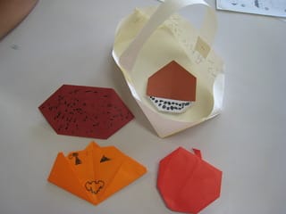 ４ ５歳児絵本と折り紙クラブ ９月のおりがみ くらじろうさまの独り言 倉敷児童館ブログ