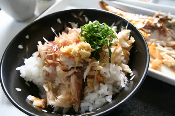 豆や 本店 塩鯖のひつまぶし 気の向くまま日記 豆や 本店 塩鯖のひつまぶし 気の向くまま日記