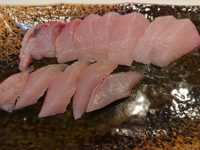 ツバス 刺身 出世魚のツバス ハマチ ブリの中でサシミで一番おいしいのは どれですか