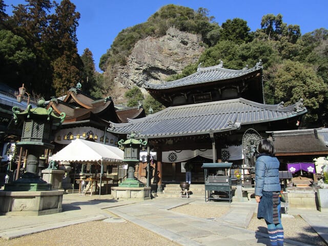 宝山寺』～奈良の生駒山の中腹にある山岳寺院～ - 長谷寺 ゲストハウスいったん