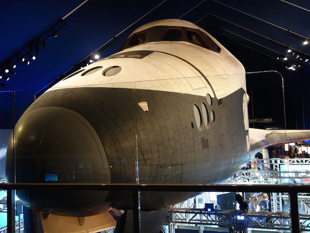 スペースシャトル エンタープライズ イントレピッド航空宇宙博物館 ネイビーブルーに恋をして