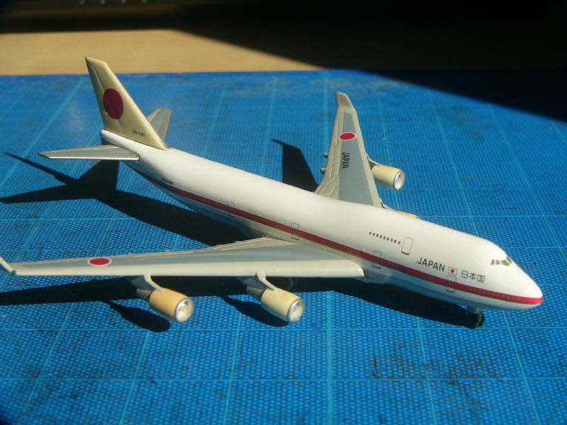 Boing 747-400 日本国政府専用機【1/500 herpa】 飛行機模型 再掲