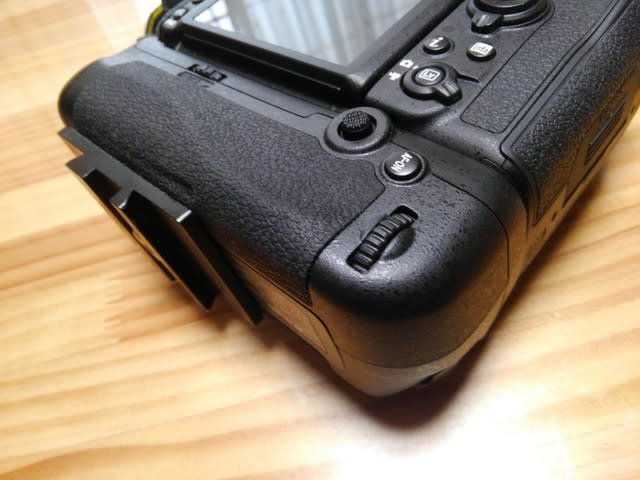 Nikon マルチパワーバッテリーパック MB-D18 無記名保証書有