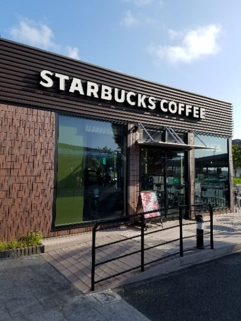 浜名湖saのスタバで朝カフェ C95 ネコ缶のカフェメンドライブの旅