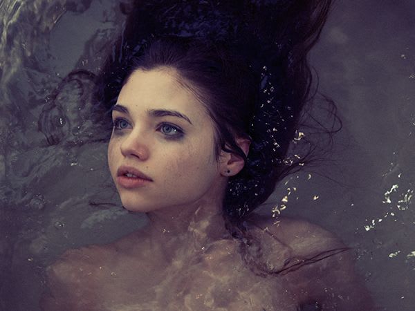 インディア アイズリーの新しいブロマイドください すそ洗い