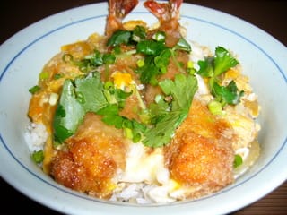 海老玉子とじ丼 カツ丼 レシピ 小さな癒しの海へ