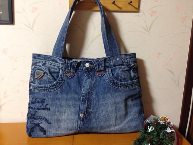 かっこいい刺繍のジーンズからトートバッグ 完成 Yukidarumaのハンドメイド日記
