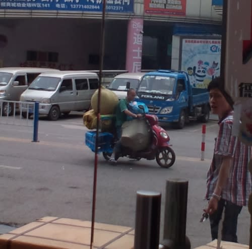 おばちゃん 自転車 力 w