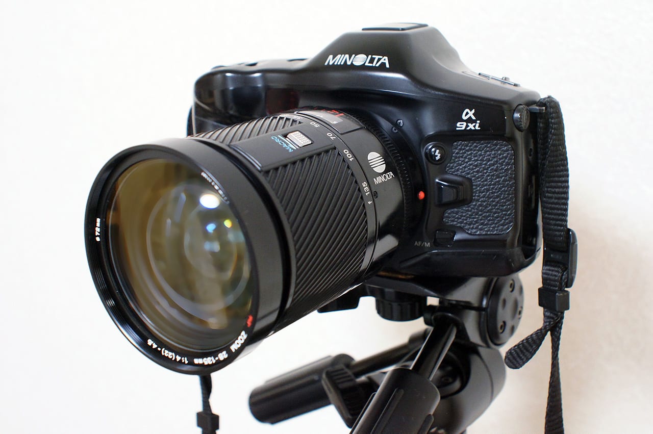 MINOLTA α-9 + AF ZOOM 28-135mm F4-4.5フィルムカメラ - フィルムカメラ