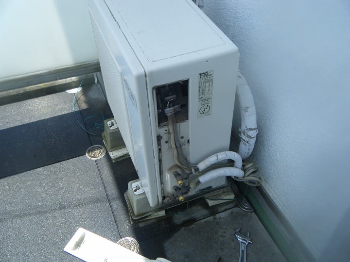 エアコン入れ替え