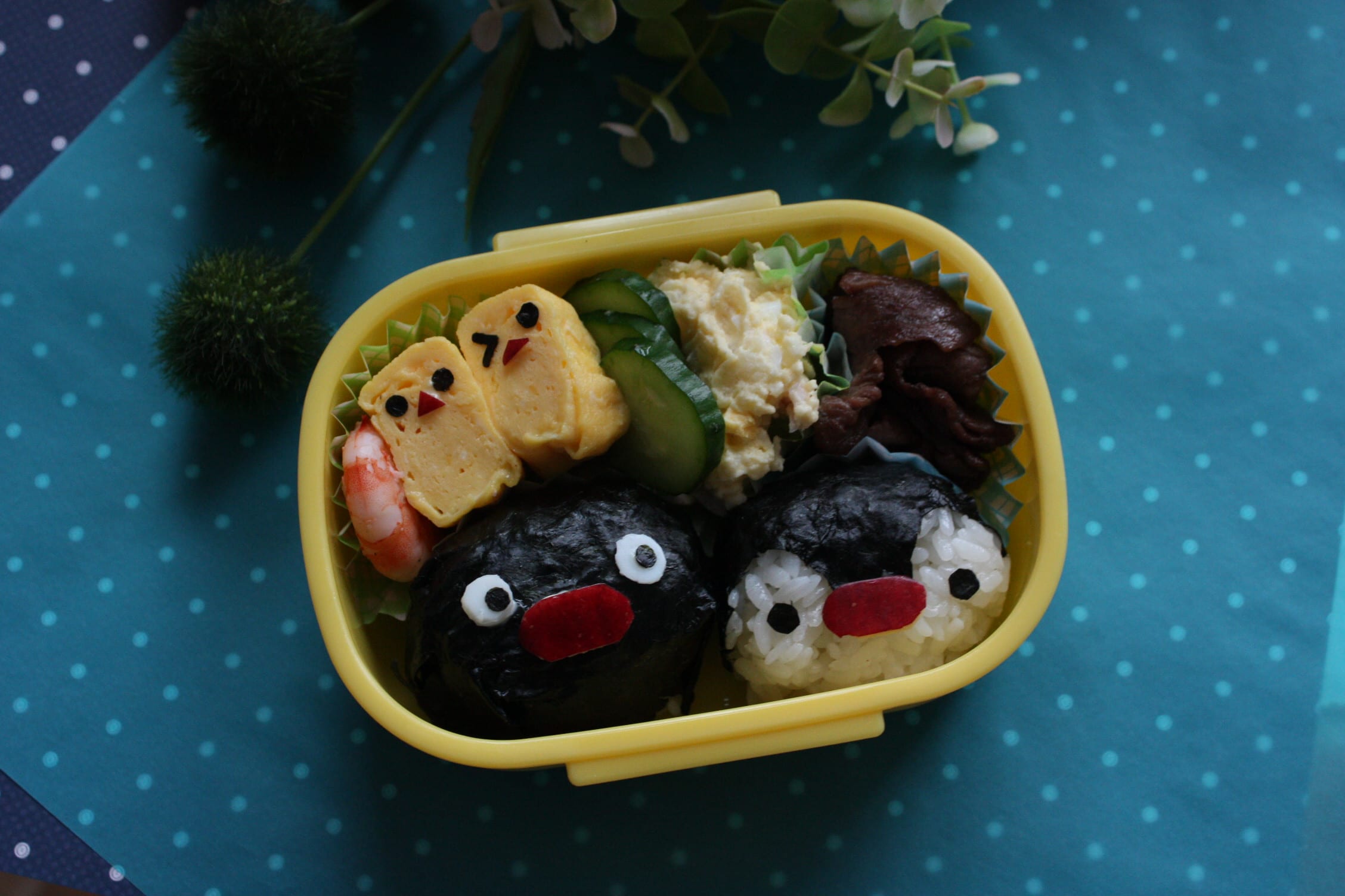 キャラ弁 ピングー ピンガー とパトカー弁当 創太んママの おいしいもの ハイ どうぞ