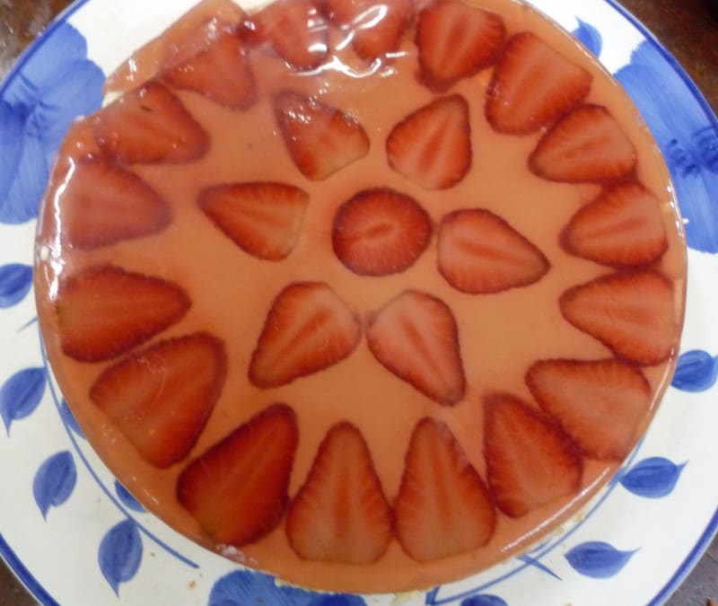 苺のババロアケーキ Cogito