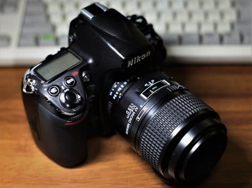 届く　Nikonの105mmマクロレンズ - ☆航空無線とアマチュア無線のii-blog