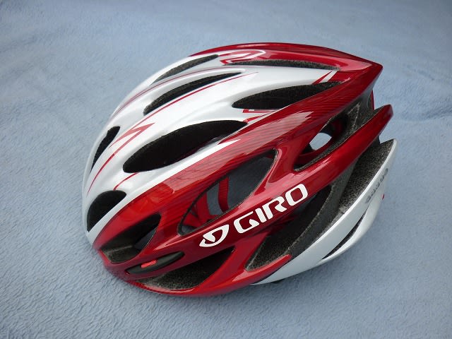 ヘルメット GIRO SAROS - Kinoの自転車日記