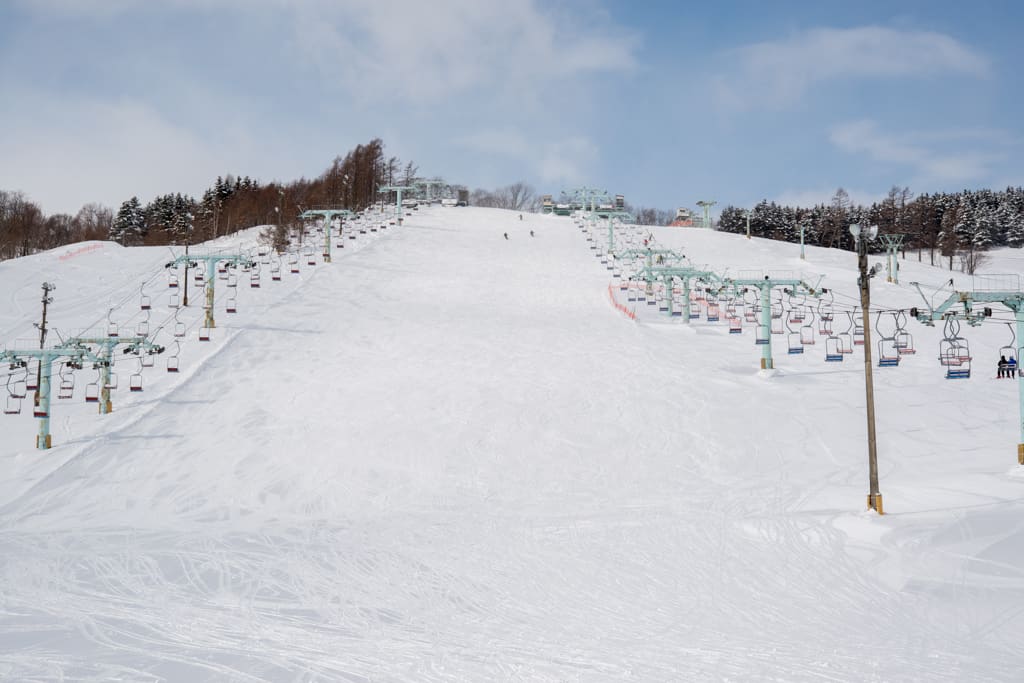 萩 の 山 スキー 場 積雪