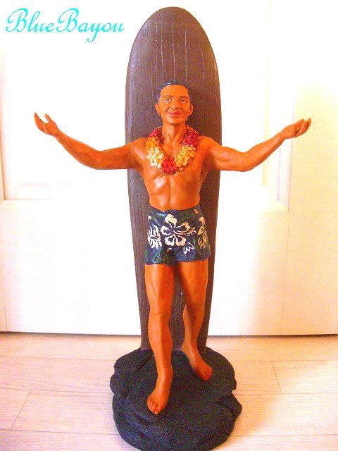ハワイ雑貨　デューク・カハナモク像