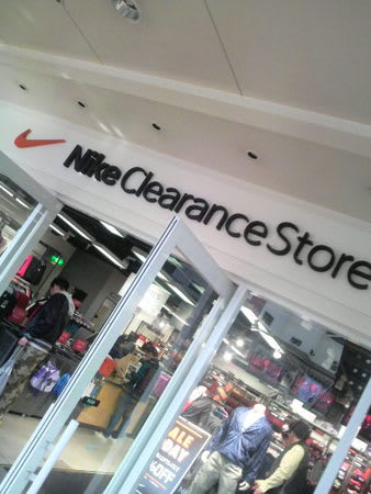 clearance store nike