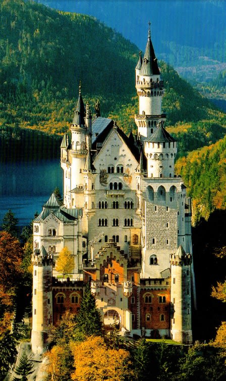 ドイツ スイス旅行 16 ノイシュヴァンシュタイン城 3 ルートヴィヒ2世 未完の夢の城 昔に出会う旅
