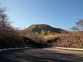 那須岳に初冠雪 那須高原のすすめ 那須高原のおすすめ情報ブログ 那須岳に初冠雪 那須高原のすすめ 那須高原のおすすめ情報ブログ