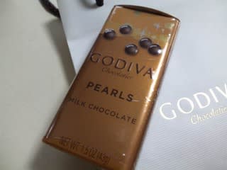 ゴディバ ショコイスト パールチョコレート ミルク まこの