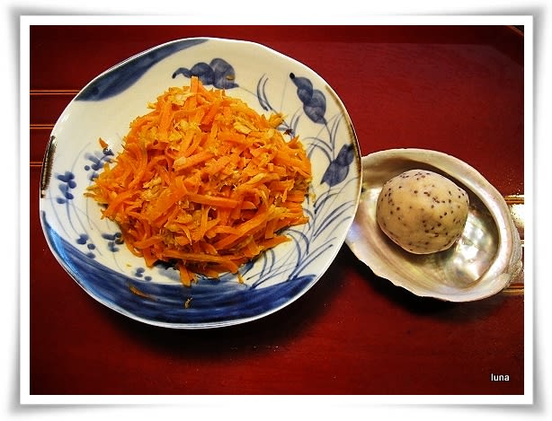 にんじんしりしりとバードケーキ 簡単美味 苔玉ごろごろ だから苔想 道草めも