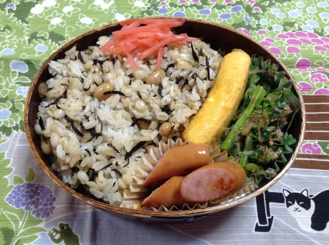 大豆とひじきの混ぜごはん お弁当 おべんとう フリー素材 大豆とひじきの混ぜごはん お弁当 おべんとう フリー素材