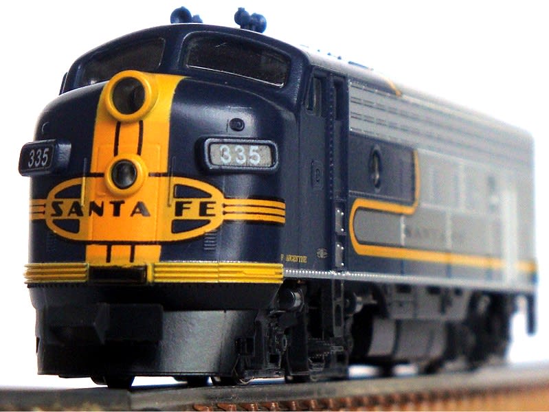模型を測ろう！EMD F-7 - ☆ワン・トエンティー☆1/120ワールドへ☆