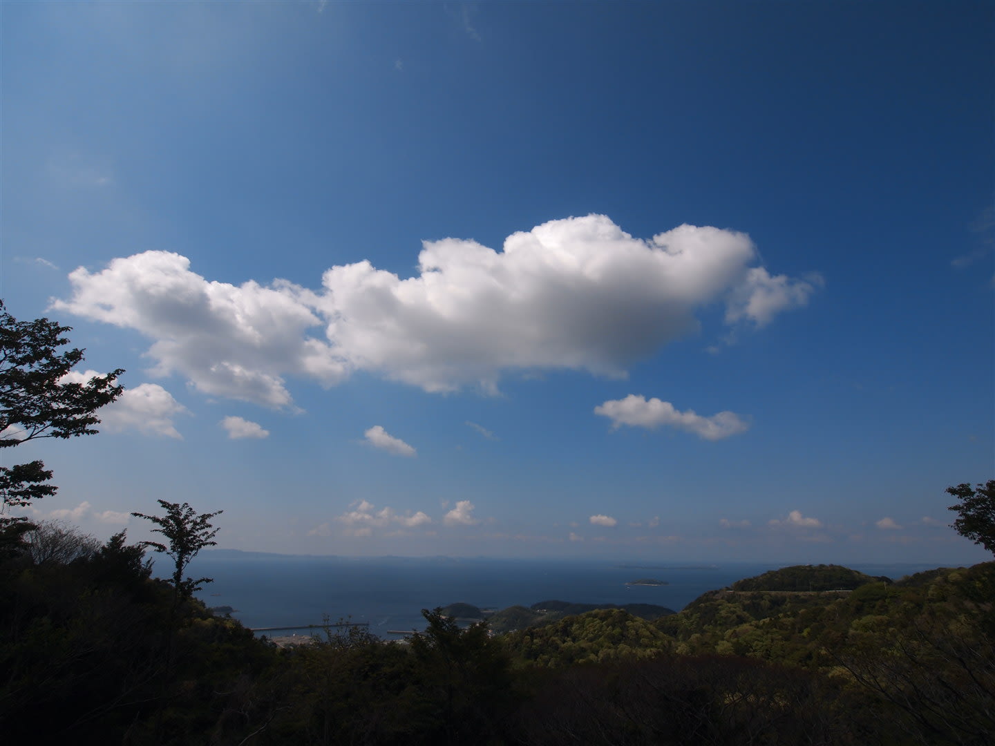 三ヶ根山からの風景の画像