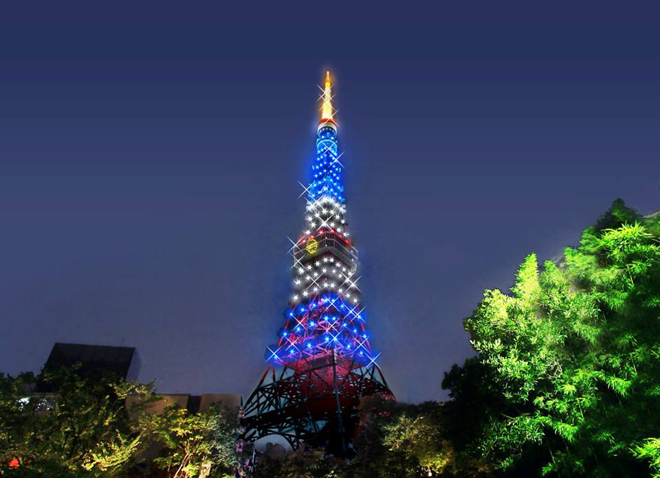 藤子 F 不二雄展 開催に合わせ 東京タワーが ドラえもん 色にライトアップ ちょっと気になるドラえもん最新情報