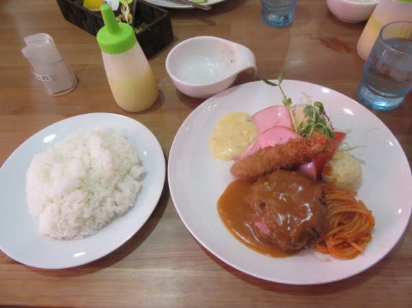 洋食の赤ちゃん 兵庫南店 でのランチ On 17 7 1 Chiku Chanの神戸 岩国情報 散策とグルメ