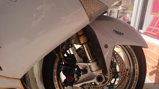 ZX14Rにオーリンズフロントフォーク - ライドオン岡山 ブログ ZX14Rにオーリンズフロントフォーク - ライドオン岡山 ブログ