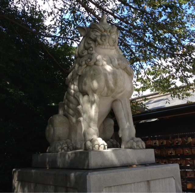 寒川神社の狛犬が立派だったよ。 - Tonばぁーばのプーな日々