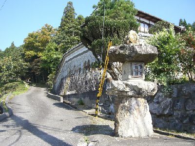 2008年10月19日（日）　秋祭りで見た立派な燈篭