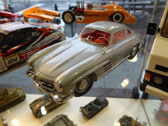 タミヤ 1/24 メルセデスベンツ300SL ご紹介 - sportscar graphic タミヤ 1/24 メルセデスベンツ300SL ご紹介 - sportscar graphic